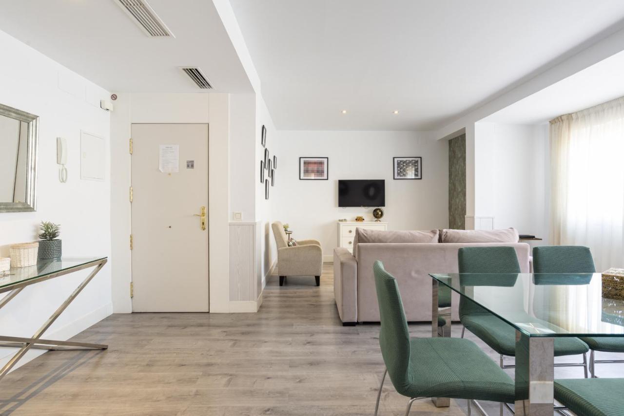 Soho Premium 4 Bedrooms Apartment Malaga Ngoại thất bức ảnh